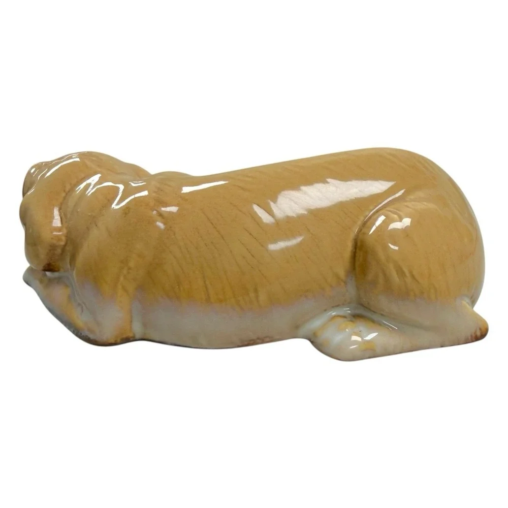 Vintage Golden Retriever Labrador Dog Puppy‎ Laying Down Figurine Glazed Pottery